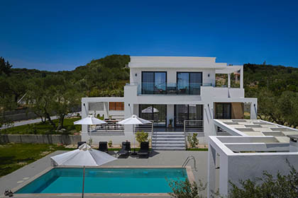 Zakynthos villas Johnnys White Luxury Villa 
